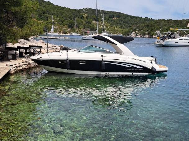 Louez un Chaparral 275 ssi à Split
