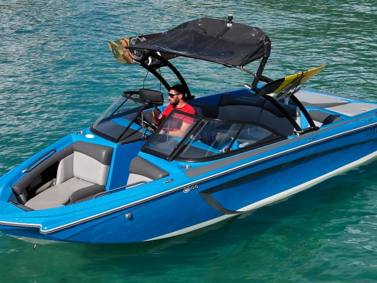 Location bateau Tigé Tige R20 à Annecy sur Samboat