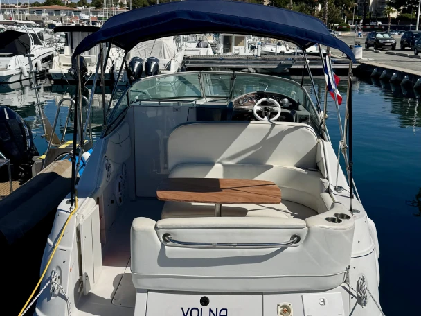 Location à Saint-Raphaël - Four Winns Vista 248 sur SamBoat