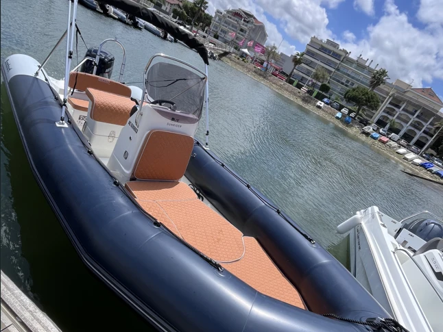 Louez un Bombard Sunrider 650 à Arcachon