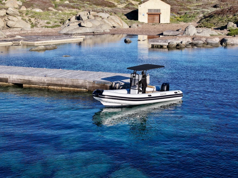 Location Semi-rigide Novamarine avec permis