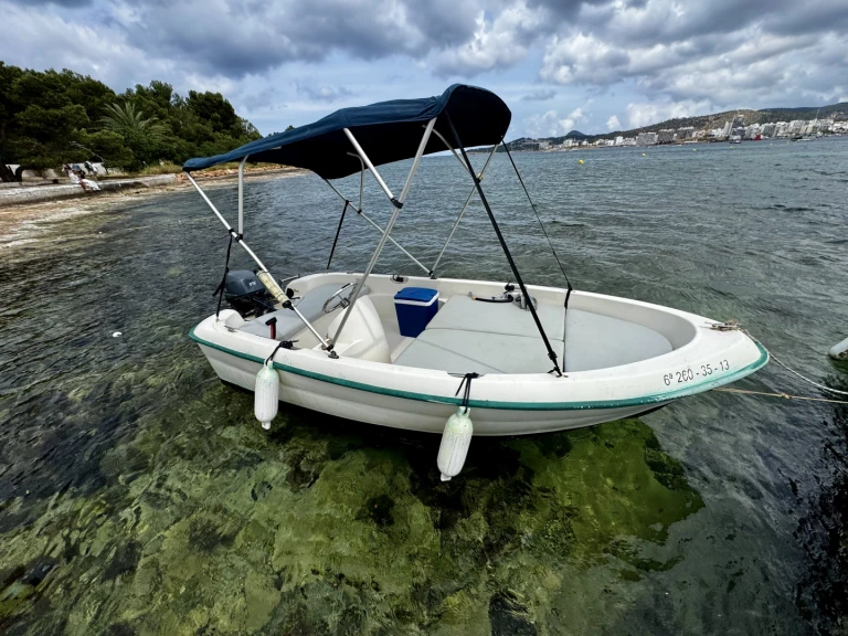 Louer Bateau à moteur avec ou sans skipper Quicksilver à Sant Antoni de Portmany