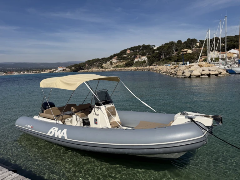 Location bateau La Madrague pas cher Sport 22 GT