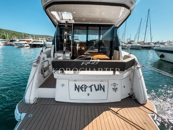 Yacht à louer à Punat au meilleur prix