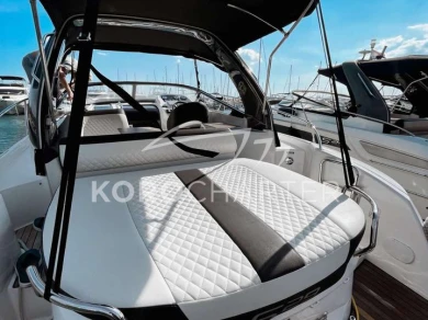 Hire a Bavaria Bavaria S29 Punat