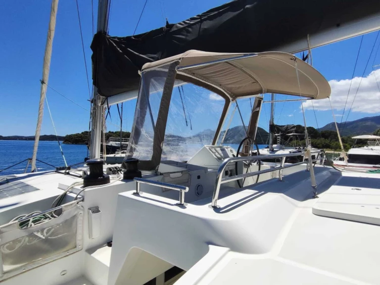 Location à Perigiali - Lagoon Lagoon 450 F sur SamBoat