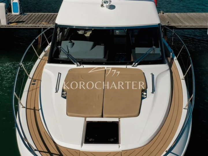 Bavaria Bavaria R40 FLY a louer à Punat