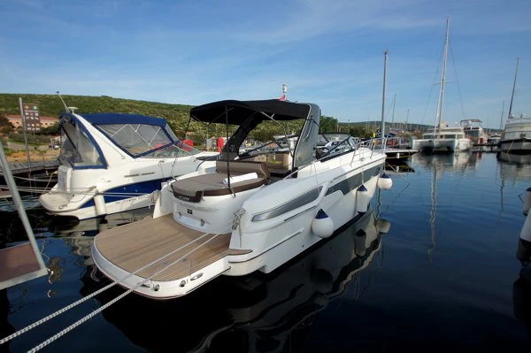 Location bateau Punat pas cher Bavaria S29
