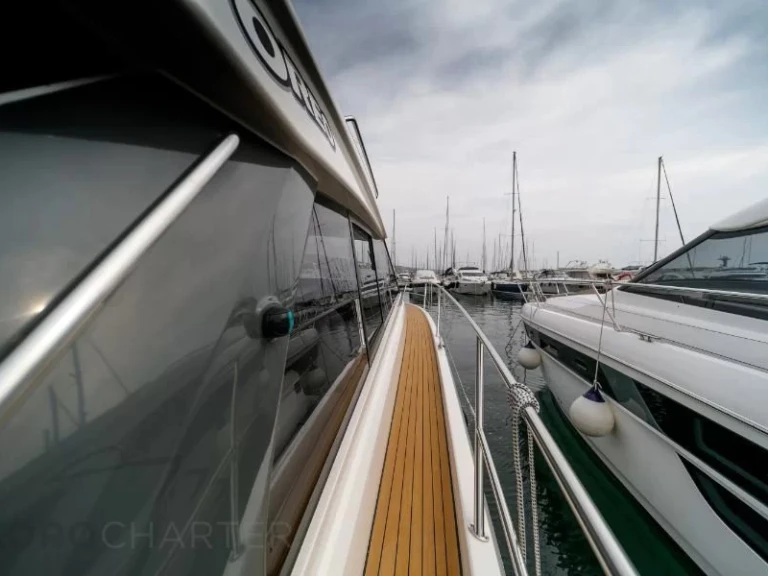 Location bateau Punat pas cher Bavaria S45 Coupe