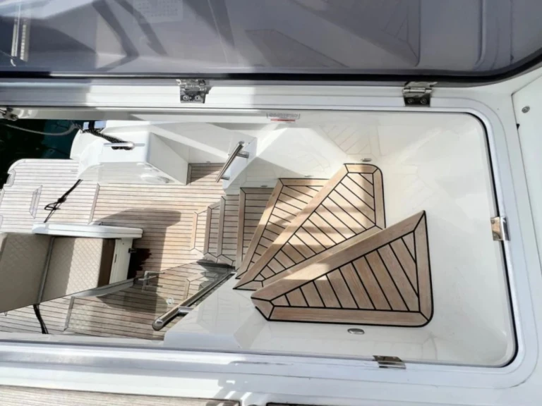 Yacht à louer à Punat au meilleur prix