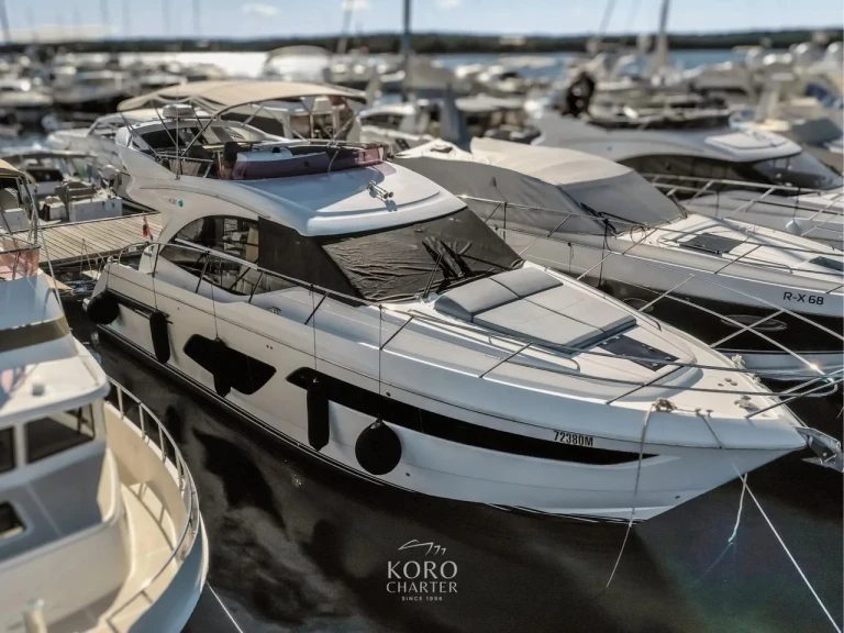 Location Yacht à Punat - Princess Princess 50 Flybridge - 3 + 1 cab.