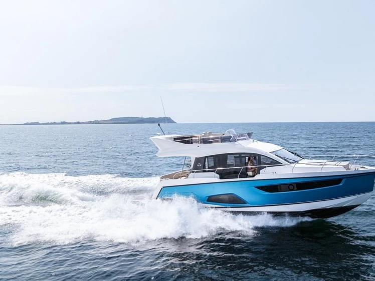 Location à Punat - Sealine Sealine F430 sur SamBoat