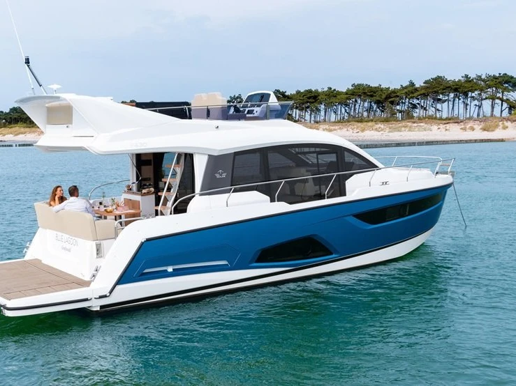Louez un Sealine Sealine F430 à Punat