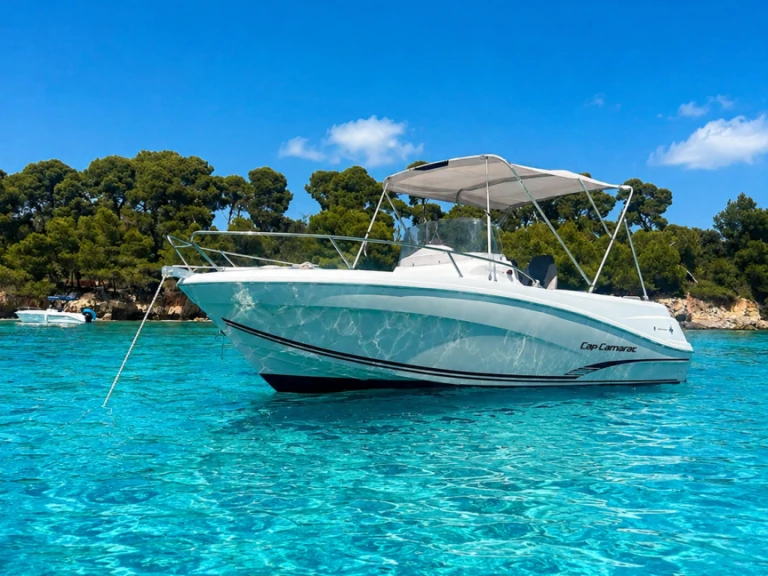 Location à Palavas-les-Flots - Jeanneau Cap Camarat 5.5 CC Serie 2 Style sur SamBoat