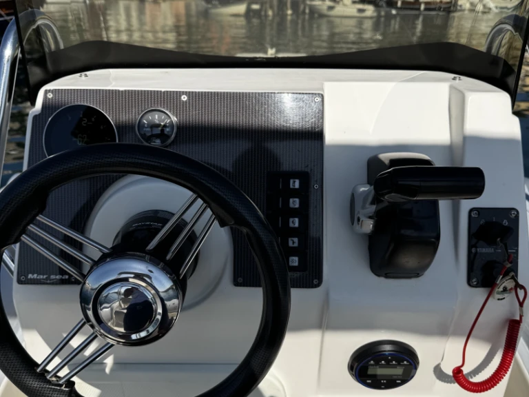 Location Semi-rigide à Naples - Marsea 110