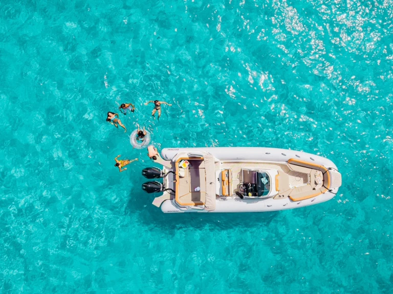Location Semi-rigide Zodiac avec permis