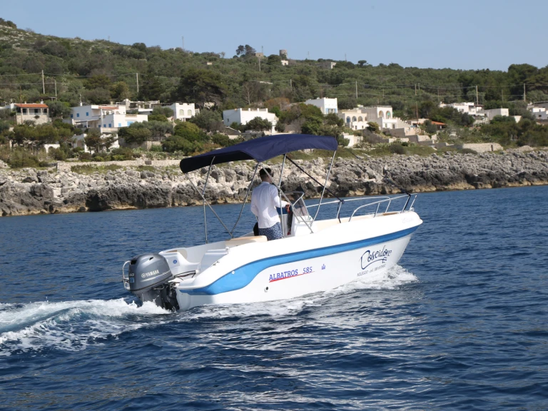 Location Bateau à moteur à Marina di Andrano - Albatross Albatross 585