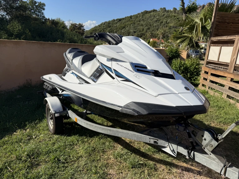 Location Jet ski Yamaha avec permis