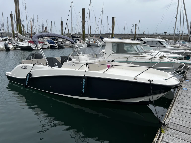 Location Bateau à moteur Quicksilver avec permis