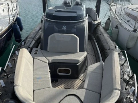 Location bateau Zodiac Medline 9 à Cogolin sur Samboat