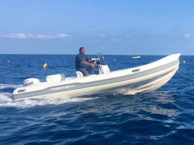 Noleggio Gommone a Praiano – Selva Open Line D 5.7
