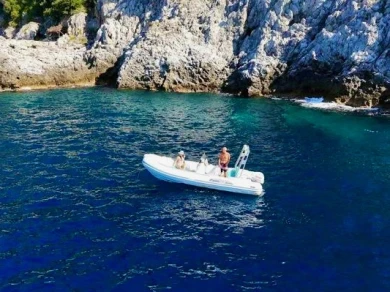 Selva Open Line D 5.7 charter bareboat or captained in  Praiano