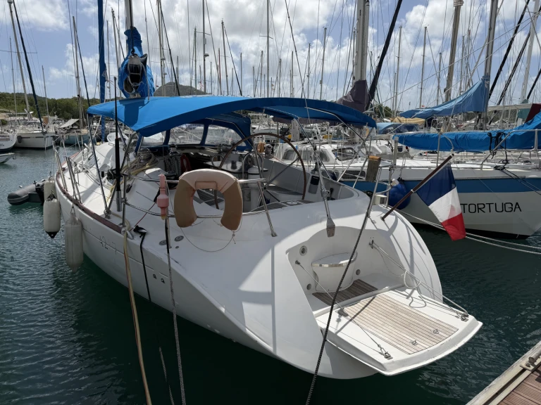 Voilier à louer à Le Marin au meilleur prix