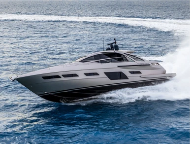 Yacht mit oder ohne Skipper Pershing mieten in Naples