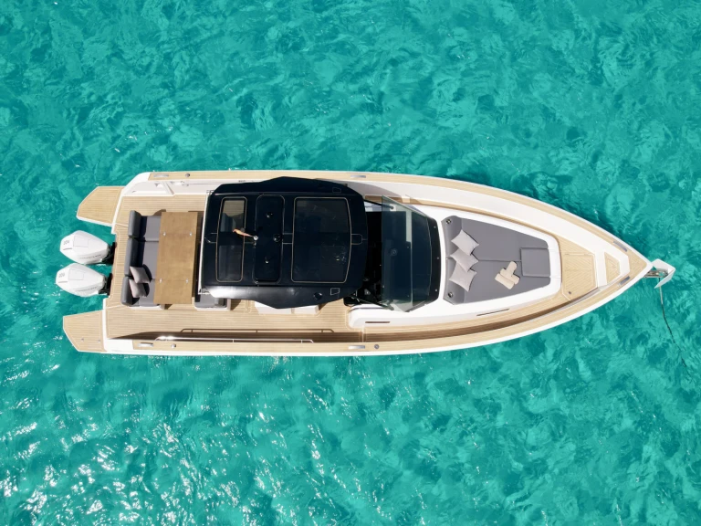 Louez un Pardo Yachts Pardo 38 à Ibiza (Ville)