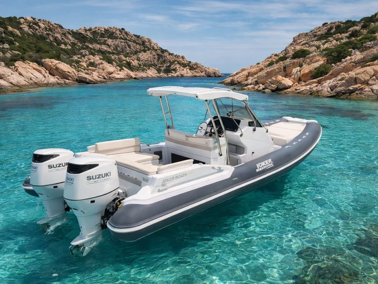 Location bateau Joker Boat Clubman 30 à Cannigione sur Samboat