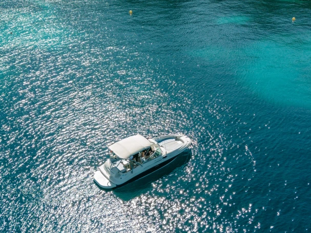 Bateau à moteur à louer à Santa Ponsa au meilleur prix