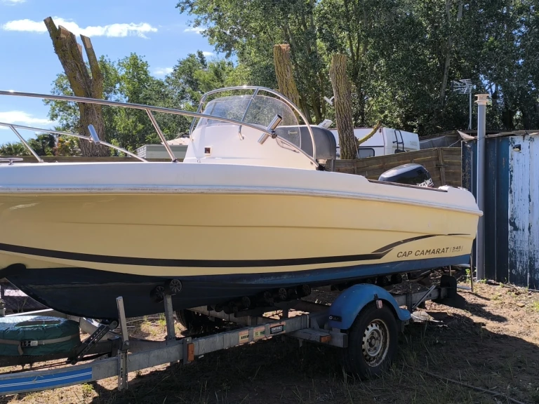 Location Bateau à moteur à Vias - Jeanneau Cap Camarat 545 Style