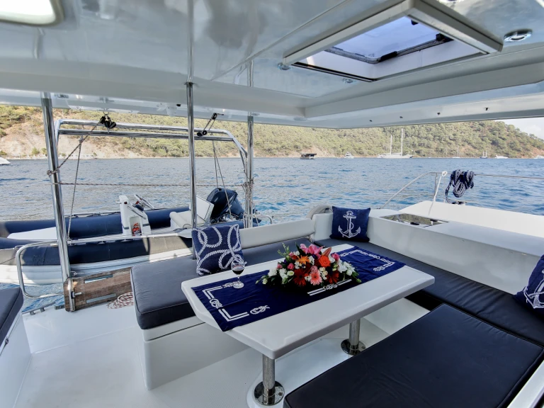 Location bateau Leopard Leopard 40 à Tivat sur Samboat