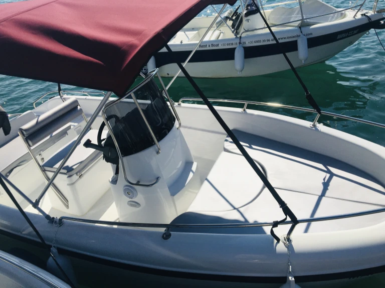 Location bateau Nidri pas cher Blu Water 170