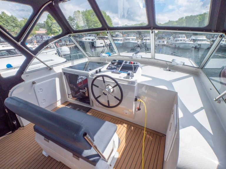 Louer Péniche avec ou sans skipper Gruno à Waren (Müritz)