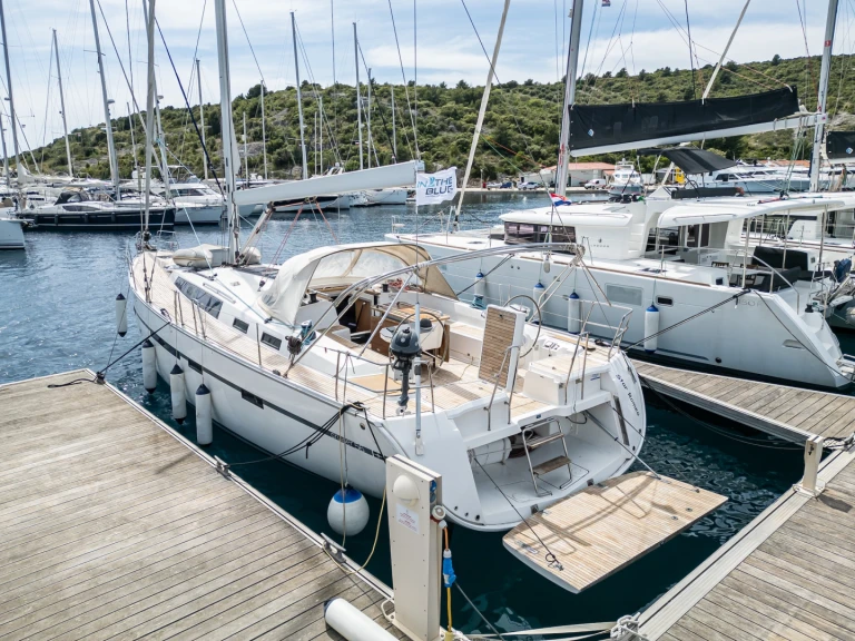 Location bateau Bavaria Cruiser 56 à Primošten sur Samboat