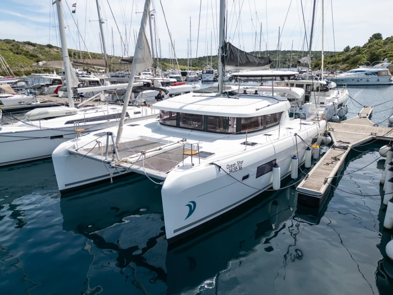 Location bateau Lagoon Lagoon 42 à Primošten sur Samboat