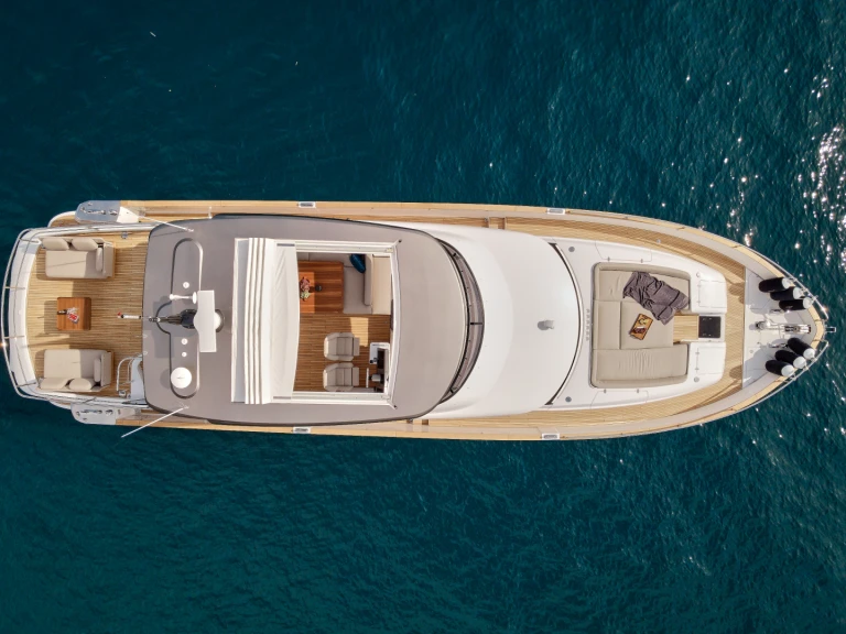 Location Yacht à Podstrana - Azimut Azimut Magellano 66