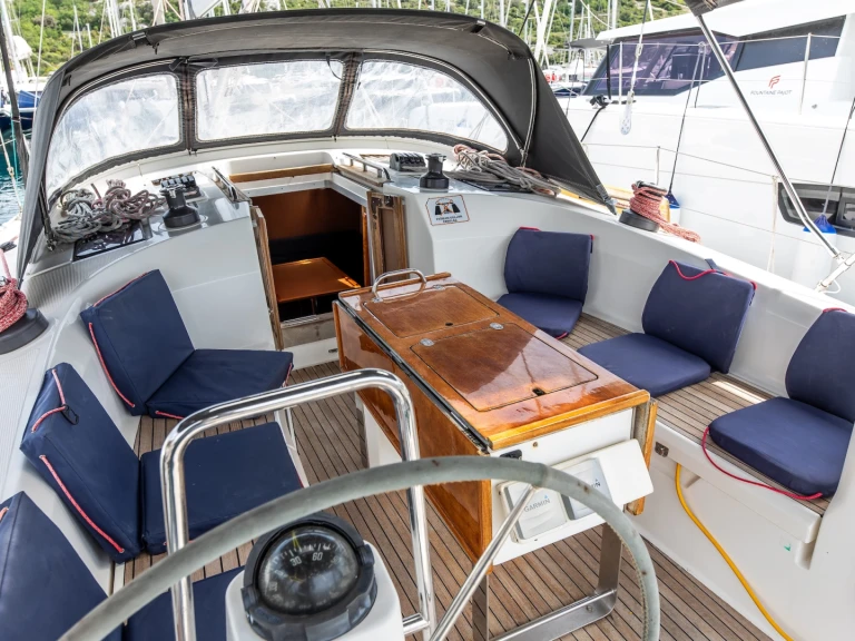Bavaria Cruiser 40 a louer à Primošten