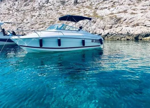Location Bateau à moteur à France - Jeanneau Leader 605