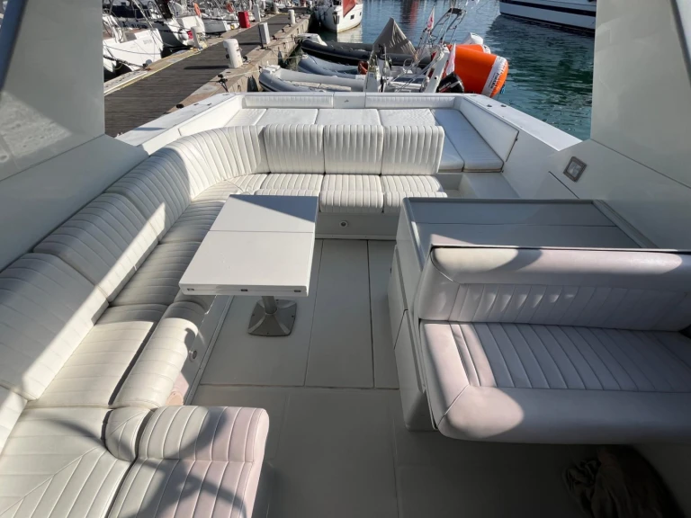 Location bateau Salivoli pas cher Alfamarine 55 