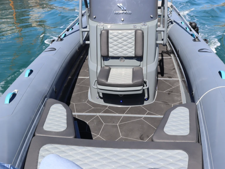 Location à Sète - Highfield Highfield Sport 700 sur SamBoat