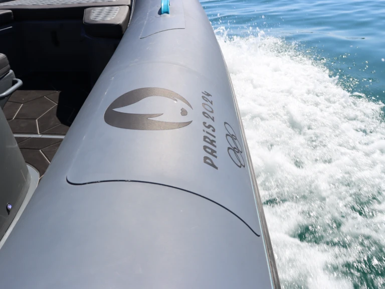 Location bateau Sète pas cher Highfield Sport 700