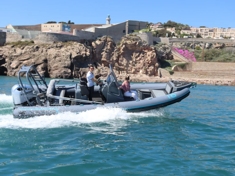 Semi-rigide à louer à Sète au meilleur prix