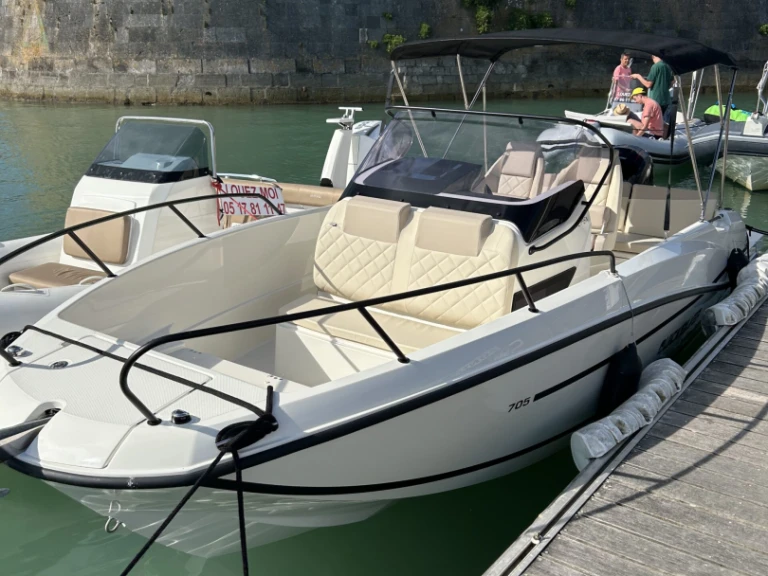 Location bateau Quicksilver 705 Open à La Rochelle sur Samboat
