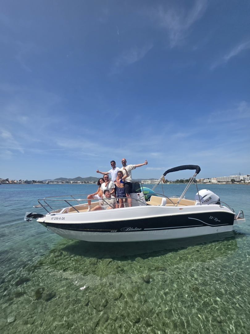 Louez un Blumax Bluline 21 à Ibiza (Ville)