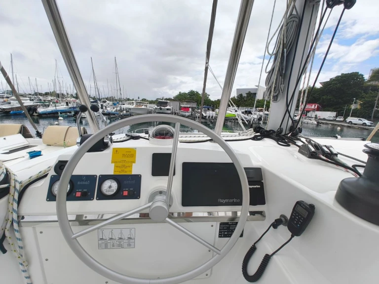 Louer Catamaran avec ou sans skipper Bali à Bas du Fort