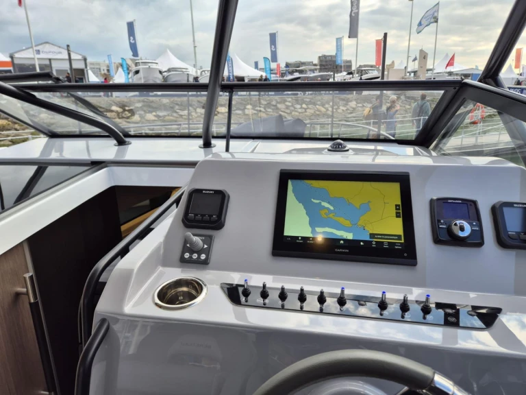 Location Bateau à moteur Bénéteau avec permis