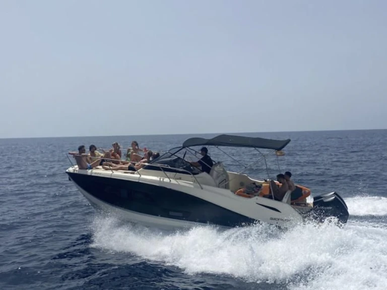 Location à Sant Antoni de Portmany - Quicksilver Activ 875 Sundeck sur SamBoat