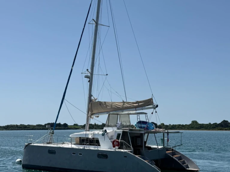 Location Catamaran à Pointe-à-Pitre - VISAGE 450
